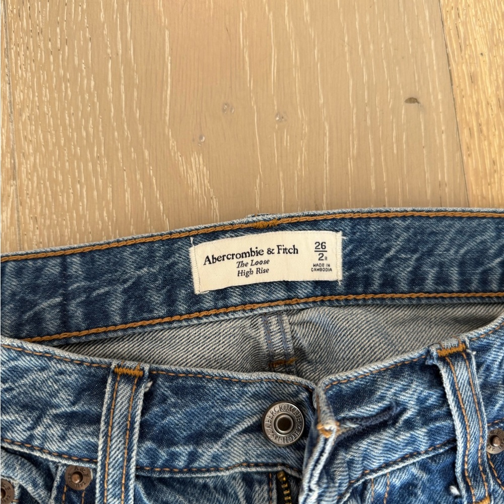 Abercrombie & Fitch THE LOOSE High Rise Jeans